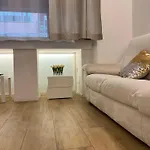 Modern Mini Loft Apartment Roma